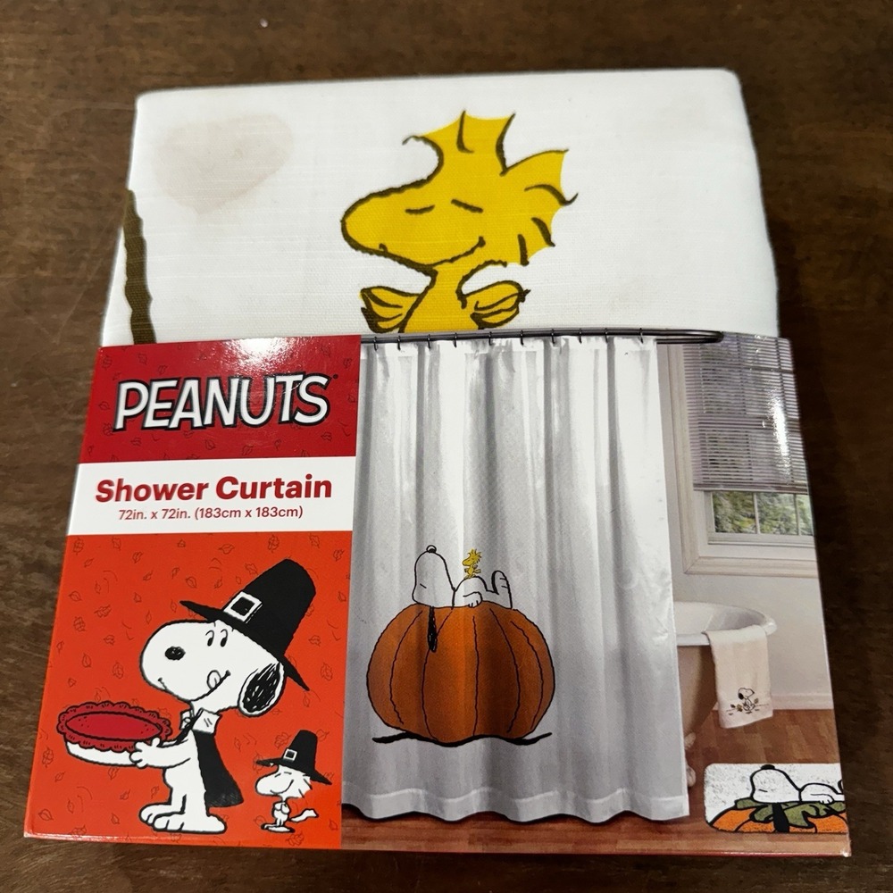 Peanuts Snoopy Fall Shower Curtain 72in.x 72in. - NOS READ
